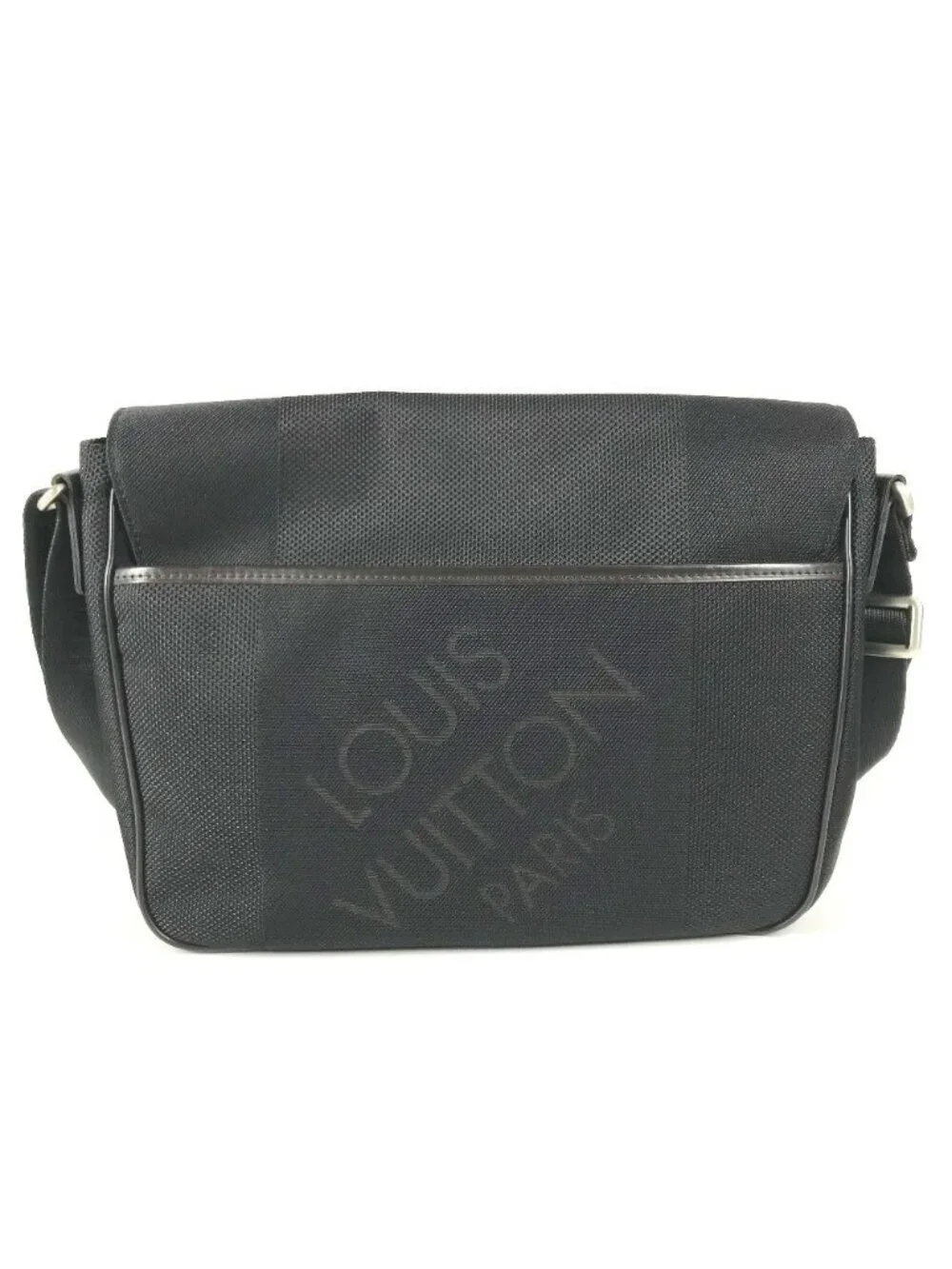 Louis Vuitton Shoulder Bag Petit Messager Damier Geant Canvas Black